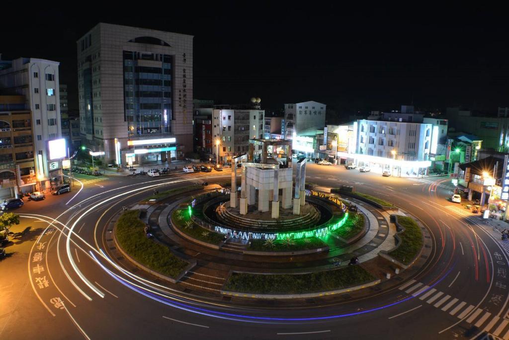 Hotel 微旅時尚旅店 Douliu Exterior foto
