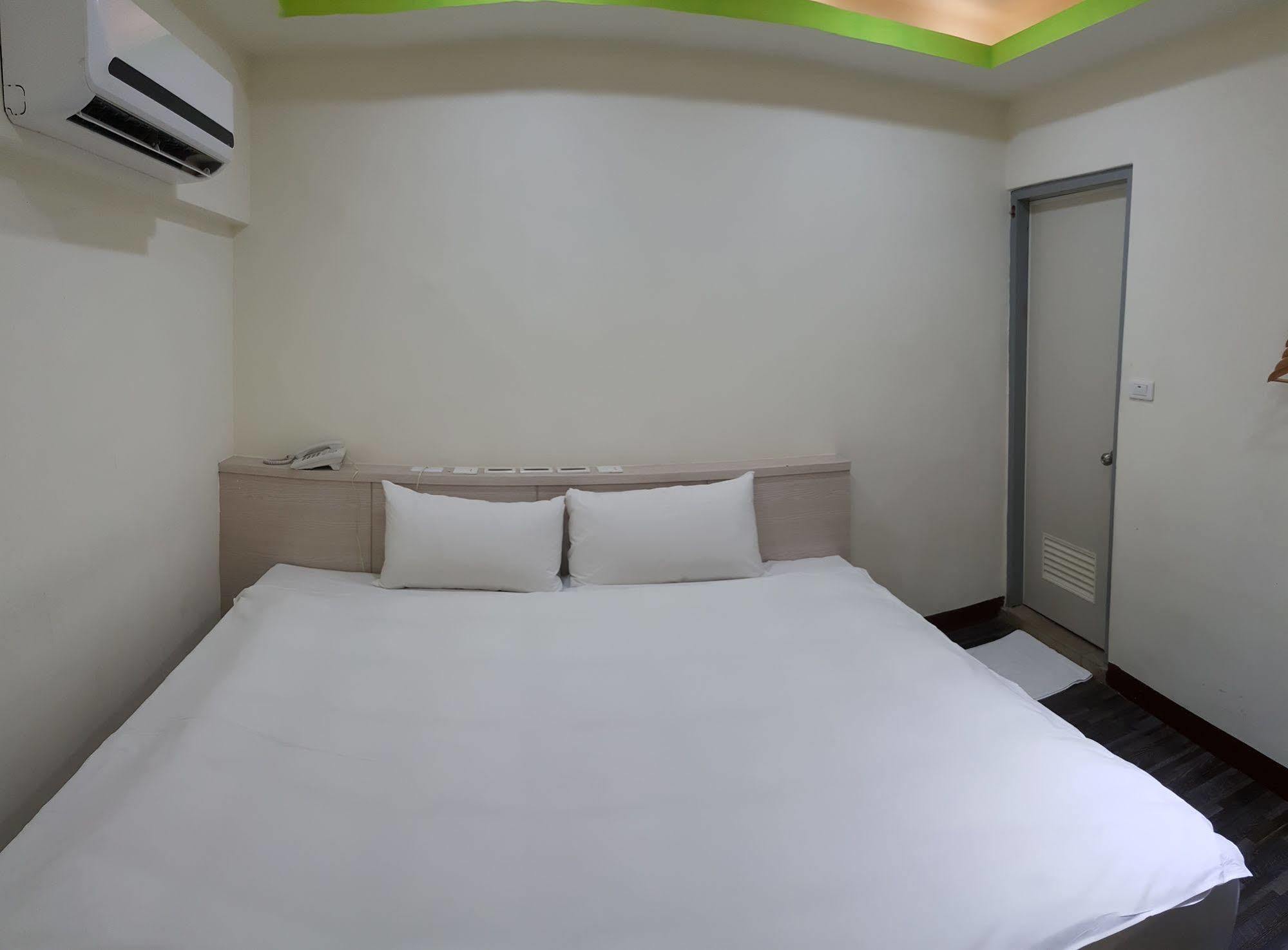 Hotel 微旅時尚旅店 Douliu Exterior foto